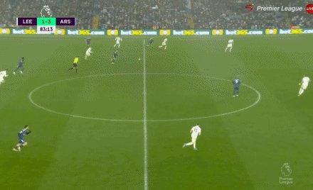 1639863627325084758.gif